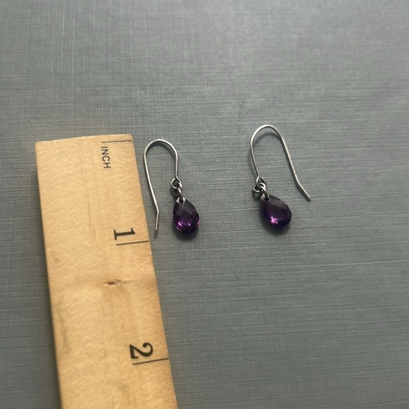 925 China amethyst small pear shaped earrings - Picture 4 of 4
